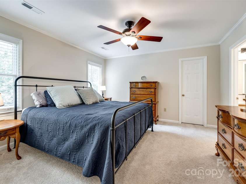 1887 Steeplechase Drive, Rock Hill, SC 29732.  MLS# CAR4268508, YatesRealty ID 24346. 