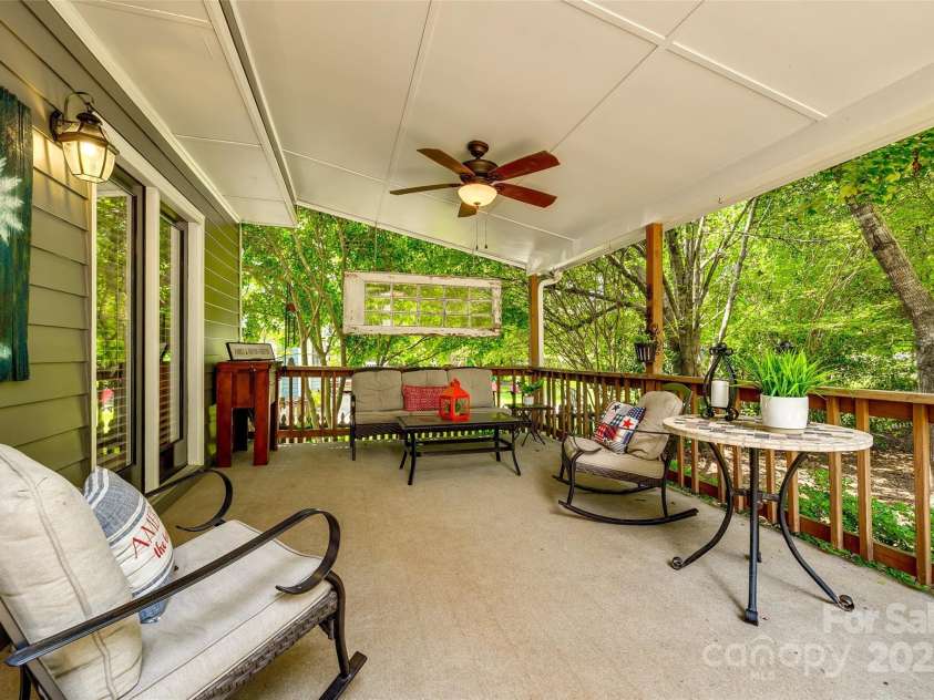 1887 Steeplechase Drive, Rock Hill, SC 29732.  MLS# CAR4268508, YatesRealty ID 24346. 