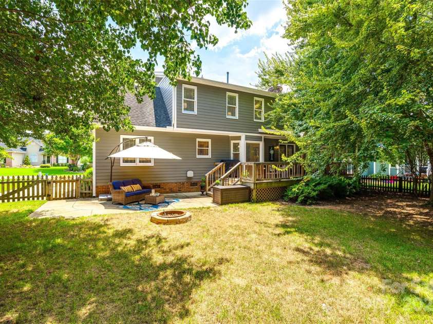 1887 Steeplechase Drive, Rock Hill, SC 29732.  MLS# CAR4268508, YatesRealty ID 24346. 