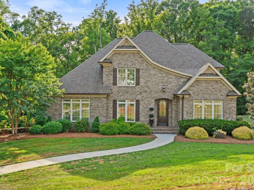 8050 Windswept Drive, Belews Creek, NC 27009.  MLS# CAR4384774, YatesRealty ID 24346. 
