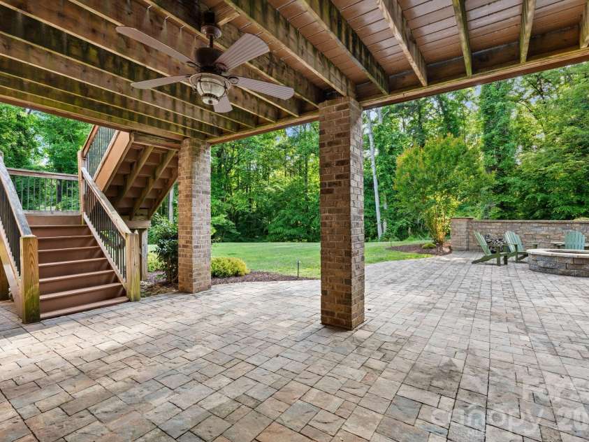 8050 Windswept Drive, Belews Creek, NC 27009.  MLS# CAR4384774, YatesRealty ID 24346. 