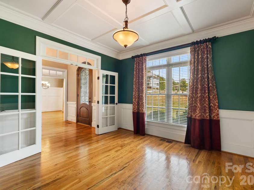 8050 Windswept Drive, Belews Creek, NC 27009.  MLS# CAR4384774, YatesRealty ID 24346. 