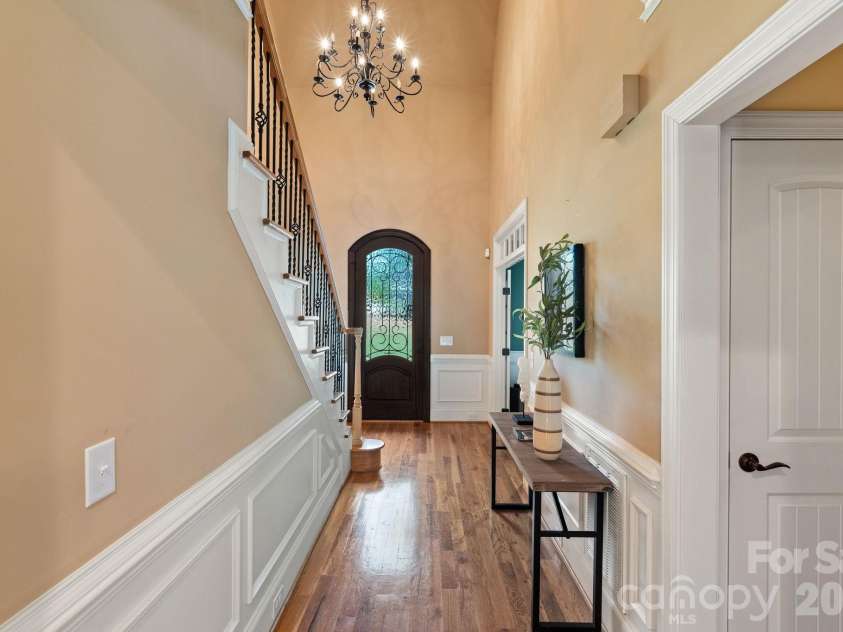 8050 Windswept Drive, Belews Creek, NC 27009.  MLS# CAR4384774, YatesRealty ID 24346. 