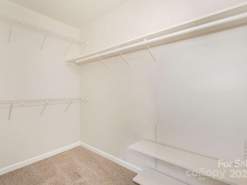 1432 Matthew Allen Circle, Kannapolis, NC 28081.  MLS# CAR4275696, YatesRealty ID 24347. 