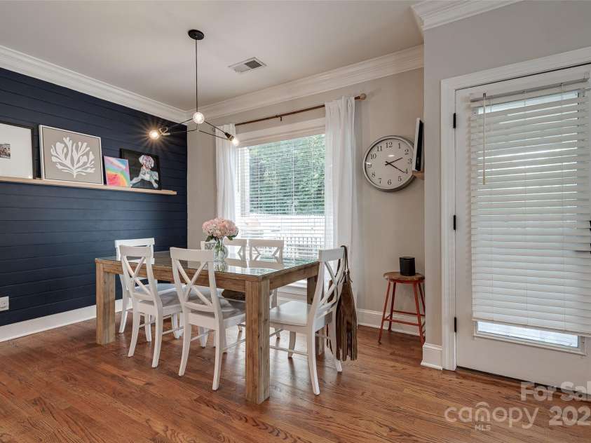 2936 Saintfield Place, Charlotte, NC 28270.  MLS# CAR4275978, YatesRealty ID 24348. 