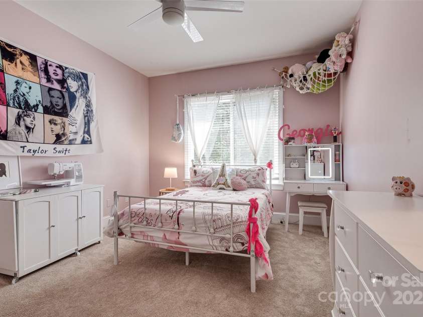 2936 Saintfield Place, Charlotte, NC 28270.  MLS# CAR4275978, YatesRealty ID 24348. 