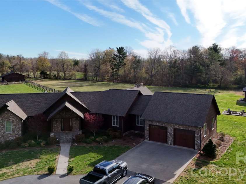 1083 Union Community Road, Thurmond, NC 28683.  MLS# CAR4383434, YatesRealty ID 24349. 