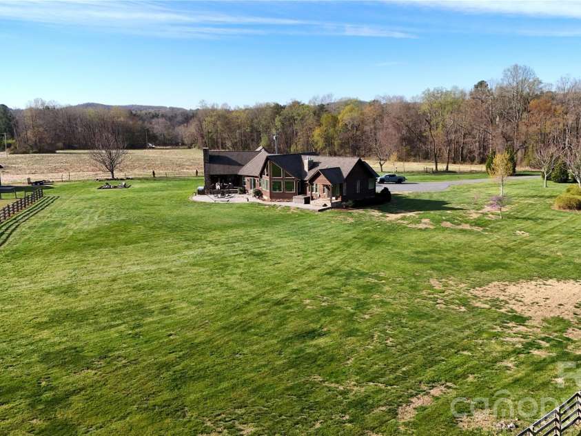1083 Union Community Road, Thurmond, NC 28683.  MLS# CAR4383434, YatesRealty ID 24349. 