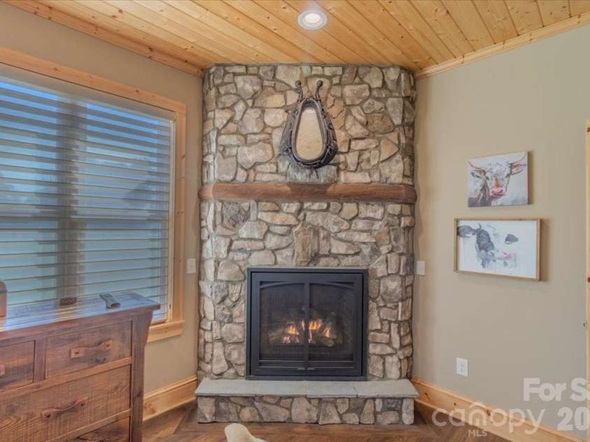 1083 Union Community Road, Thurmond, NC 28683.  MLS# CAR4383434, YatesRealty ID 24349. 