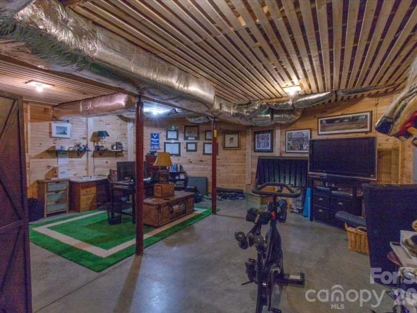 1083 Union Community Road, Thurmond, NC 28683.  MLS# CAR4383434, YatesRealty ID 24349. 