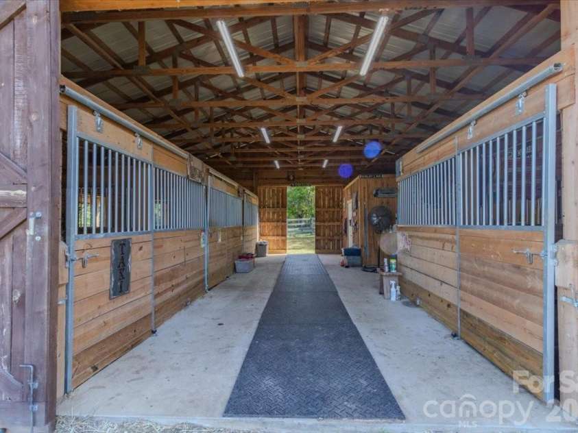 1083 Union Community Road, Thurmond, NC 28683.  MLS# CAR4383434, YatesRealty ID 24349. 