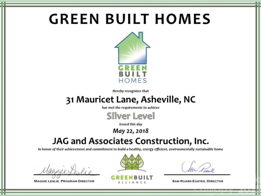 31 Mauricet Lane, Asheville, NC 28806.  MLS# CAR4264308, YatesRealty ID 24349. 