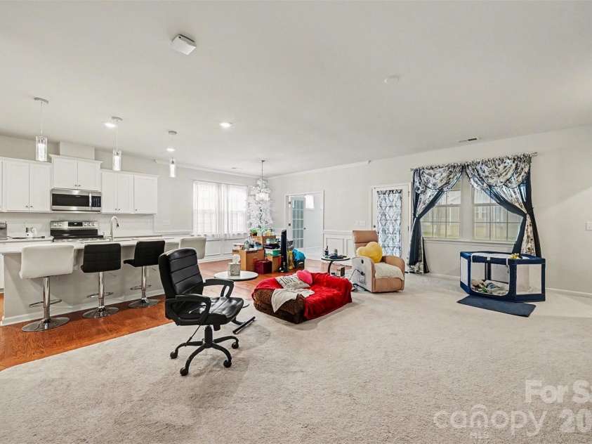 14204 Southbridge Forest Drive, Charlotte, NC 27273.  MLS# CAR4385060, YatesRealty ID 24350. 