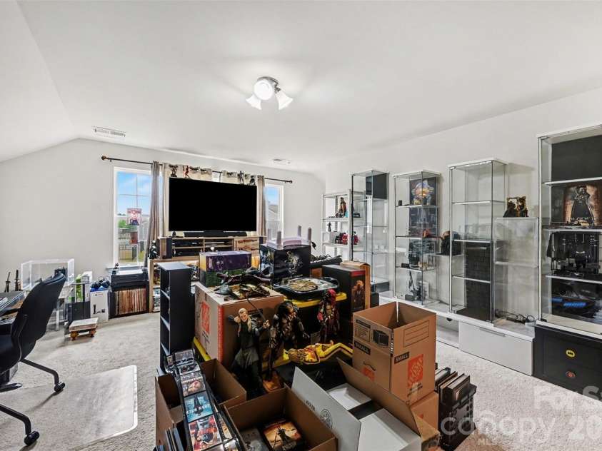 14204 Southbridge Forest Drive, Charlotte, NC 27273.  MLS# CAR4385060, YatesRealty ID 24350. 