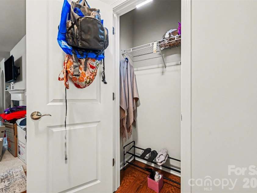 14204 Southbridge Forest Drive, Charlotte, NC 27273.  MLS# CAR4385060, YatesRealty ID 24350. 