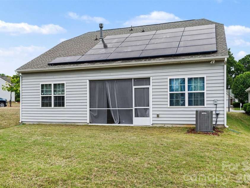14204 Southbridge Forest Drive, Charlotte, NC 27273.  MLS# CAR4385060, YatesRealty ID 24350. 