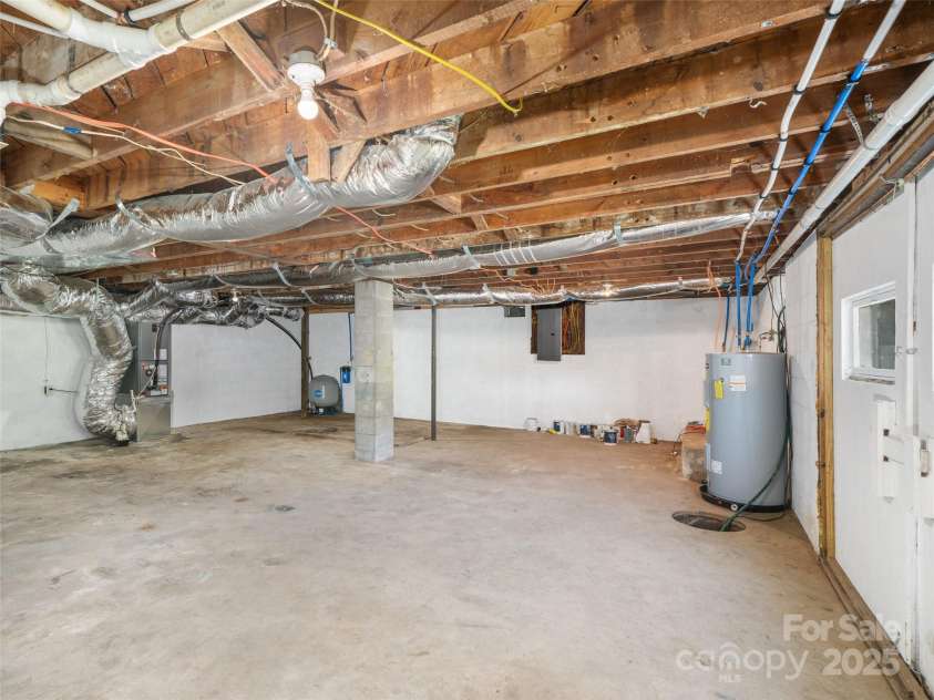 263 & 273 Stagger Weed Road, Bakersville, NC 28705.  MLS# CAR4241615, YatesRealty ID 24350. 