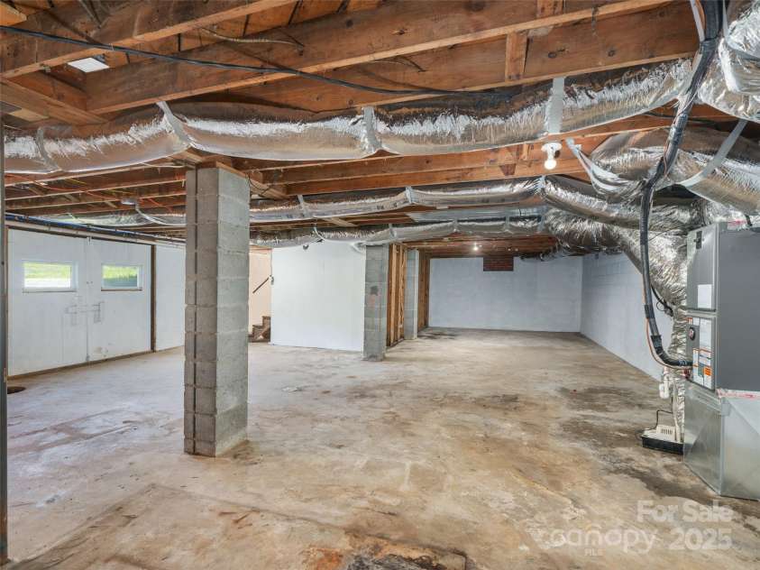 263 & 273 Stagger Weed Road, Bakersville, NC 28705.  MLS# CAR4241615, YatesRealty ID 24350. 