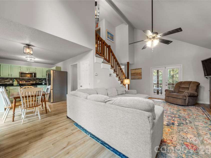 3072 Point Clear Drive, Tega Cay, SC 29708.  MLS# CAR4384137, YatesRealty ID 24351. 