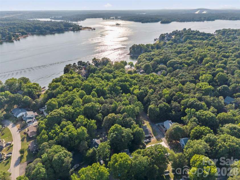3072 Point Clear Drive, Tega Cay, SC 29708.  MLS# CAR4384137, YatesRealty ID 24351. Lake Life around the corner