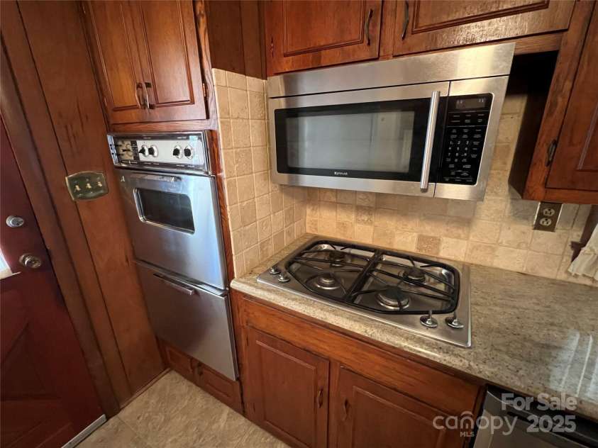 319 Peterson Street, Stanley, NC 28164.  MLS# CAR4212121, YatesRealty ID 24351. 