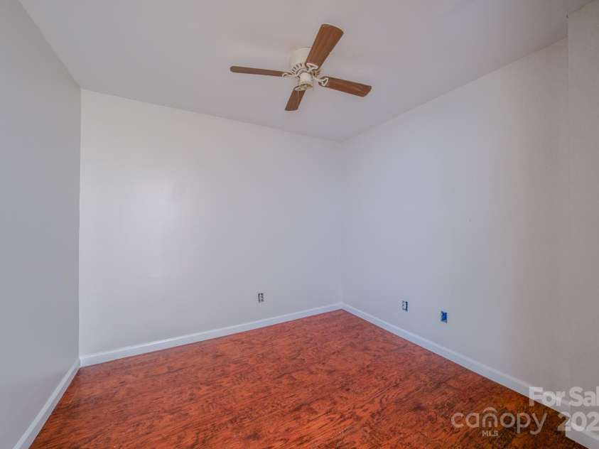 156 State Street, Asheville, NC 28806.  MLS# CAR4268322, YatesRealty ID 24352. 