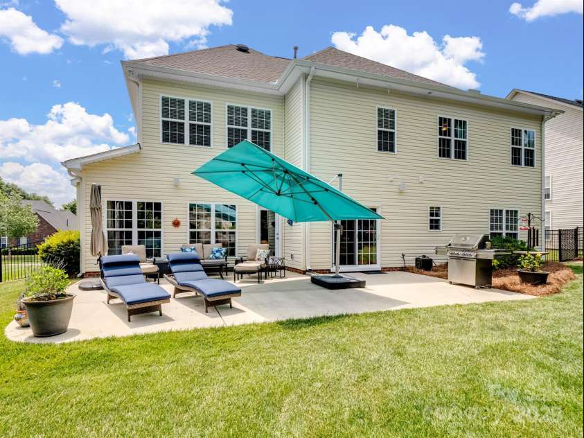 7627 Woodcrest Drive, Stanley, NC 28164.  MLS# CAR4257046, YatesRealty ID 24354. 