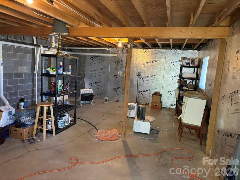 120 Kimberly Drive, Bryson City, NC 28713.  MLS# CAR4385063, YatesRealty ID 24356. Unfinished basement is great for storage or a workshop area.