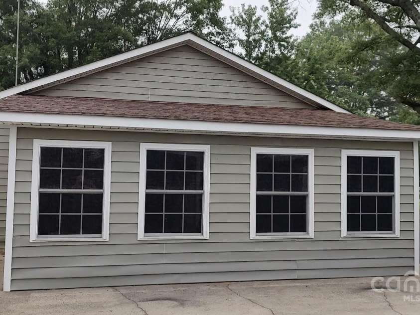 1521 Piedmont Avenue, Kings Mountain, NC 28086.  MLS# CAR4274196, YatesRealty ID 24356. 