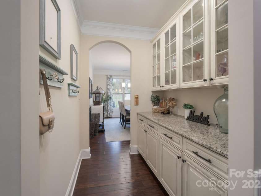 303 Ridge Reserve Drive, Clover, SC 29710.  MLS# CAR4232710, YatesRealty ID 24358. Butler's pantry located off the kitchen leading to the formal dining room!
