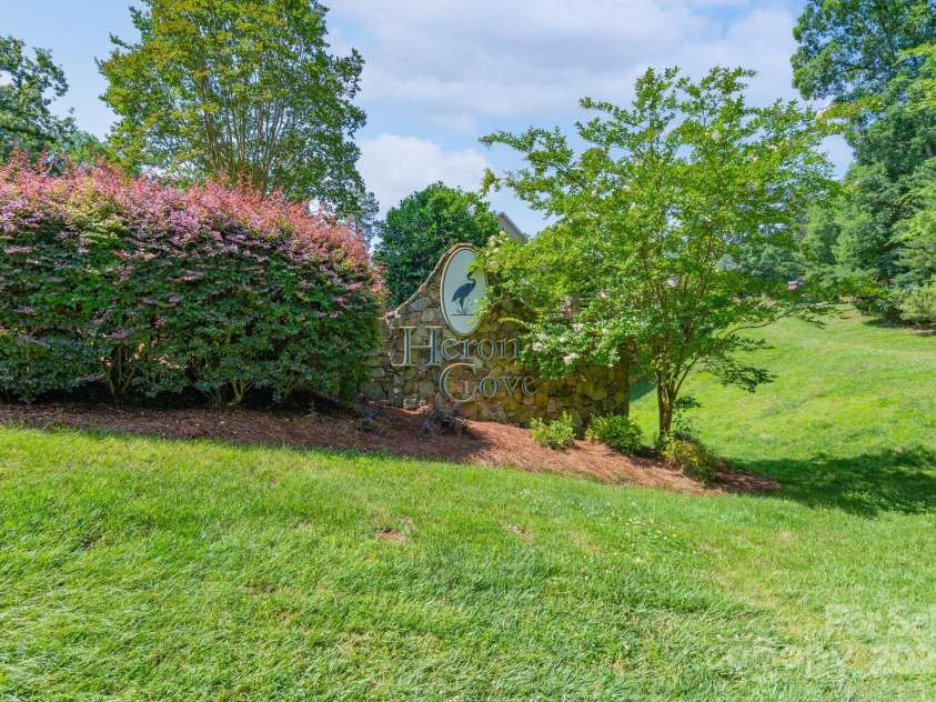 303 Ridge Reserve Drive, Clover, SC 29710.  MLS# CAR4232710, YatesRealty ID 24358. Heron Cove is a lake front neighborhood in Lake Wylie