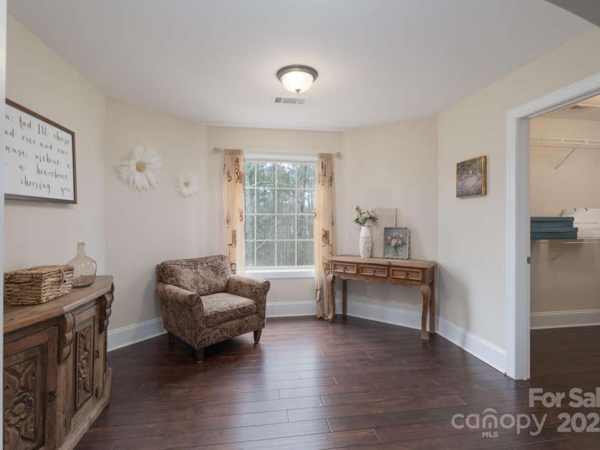 303 Ridge Reserve Drive, Clover, SC 29710.  MLS# CAR4232710, YatesRealty ID 24358. Sitting area!