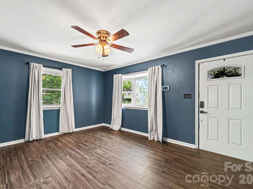 1577 Timberlake Drive, Shelby, NC 28150.  MLS# CAR4385151, YatesRealty ID 24360. 