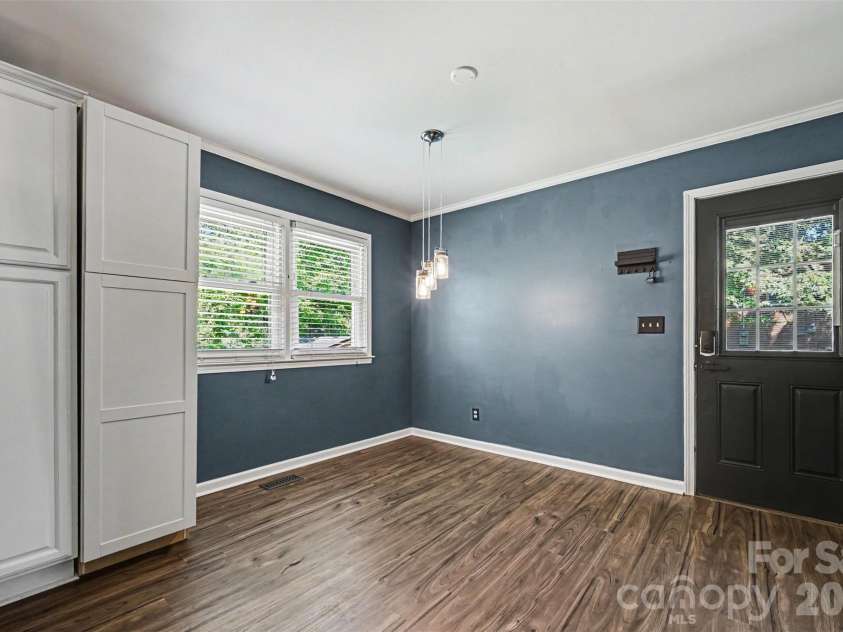 1577 Timberlake Drive, Shelby, NC 28150.  MLS# CAR4385151, YatesRealty ID 24360. 
