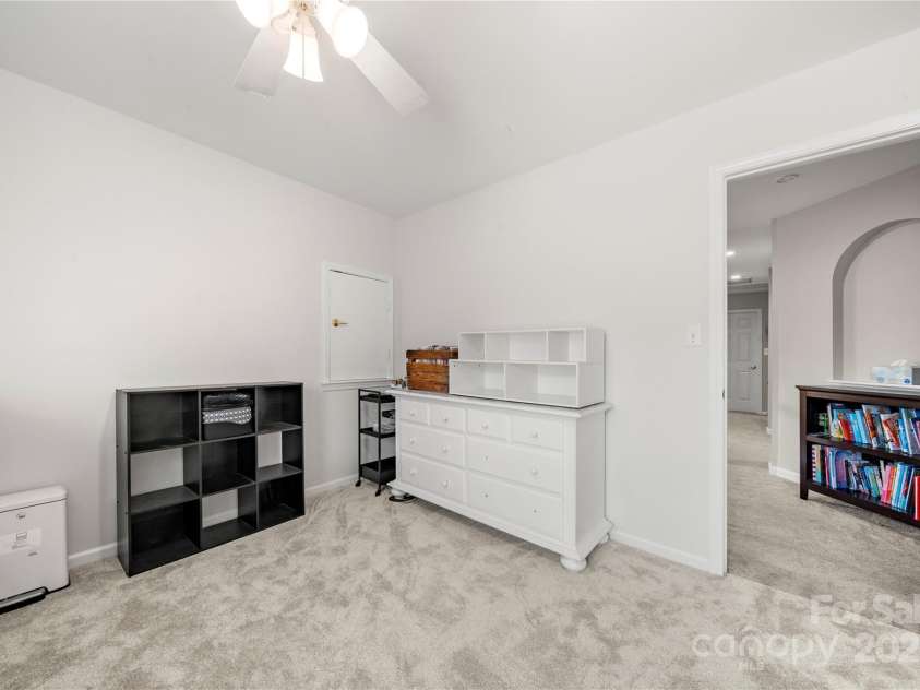 162 Castles Gate Drive, Mooresville, NC 28117.  MLS# CAR4269620, YatesRealty ID 24361. 