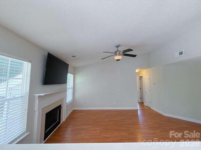 2227 Mancke Drive, Rock Hill, SC 29732.  MLS# CAR4385062, YatesRealty ID 24364. 