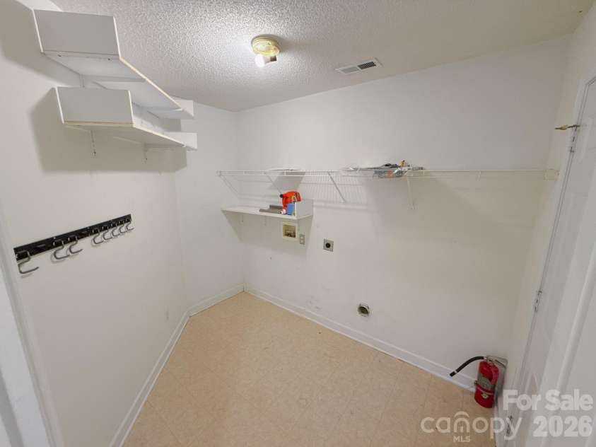 2227 Mancke Drive, Rock Hill, SC 29732.  MLS# CAR4385062, YatesRealty ID 24364. 