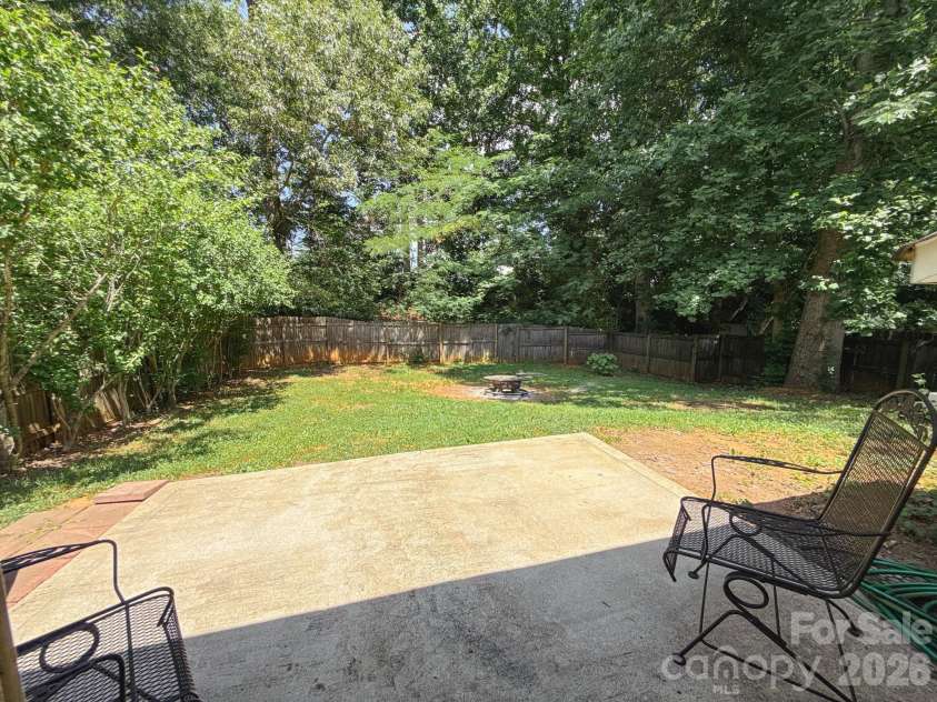 2227 Mancke Drive, Rock Hill, SC 29732.  MLS# CAR4385062, YatesRealty ID 24364. 
