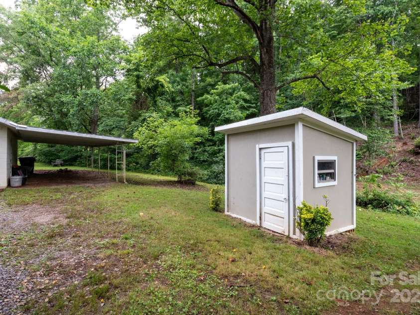 147 Mink Farm Road, Leicester, NC 28748.  MLS# CAR4276189, YatesRealty ID 24366. Garden Storage Shed