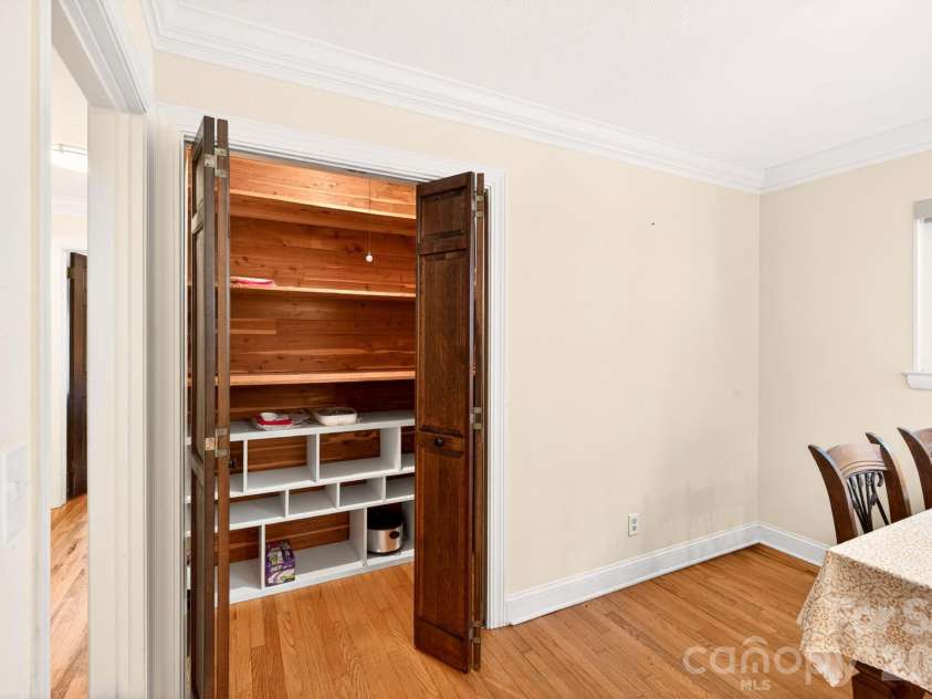 25 Bevlyn Drive, Asheville, NC 28803.  MLS# CAR4383136, YatesRealty ID 24366. Large cedar lined pantry