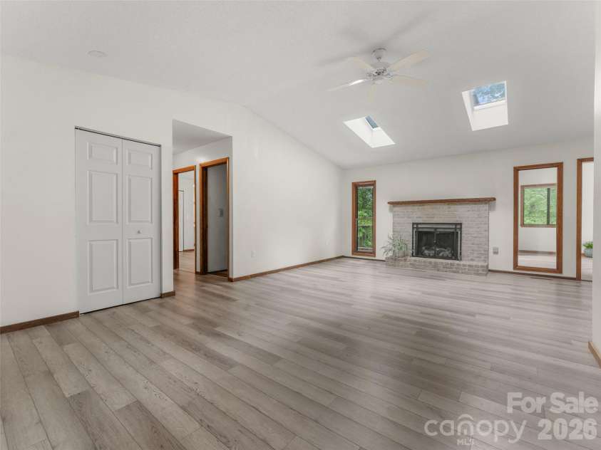 32 Honeysuckle Ridge Road, Pisgah Forest, NC 28768.  MLS# CAR4383495, YatesRealty ID 24367. 