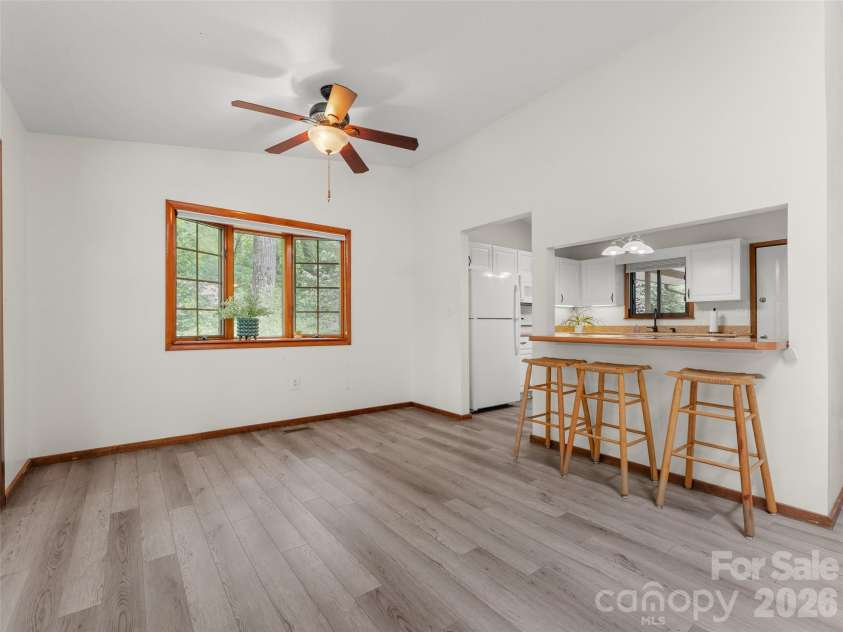 32 Honeysuckle Ridge Road, Pisgah Forest, NC 28768.  MLS# CAR4383495, YatesRealty ID 24367. 