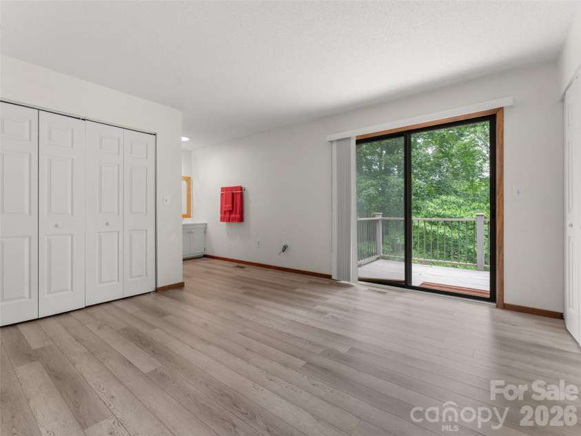 32 Honeysuckle Ridge Road, Pisgah Forest, NC 28768.  MLS# CAR4383495, YatesRealty ID 24367. 