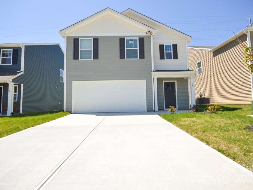 26 Lillian Lane, Hendersonville, NC 28792.  MLS# CAR4275707, YatesRealty ID 24368. Photos are representative