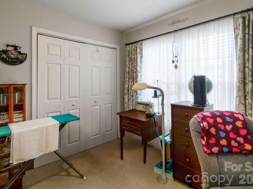 2514 Oxford Circle, Lancaster, SC 29720.  MLS# CAR4316803, YatesRealty ID 2437. 