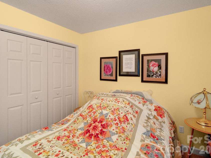 2514 Oxford Circle, Lancaster, SC 29720.  MLS# CAR4316803, YatesRealty ID 2437. 