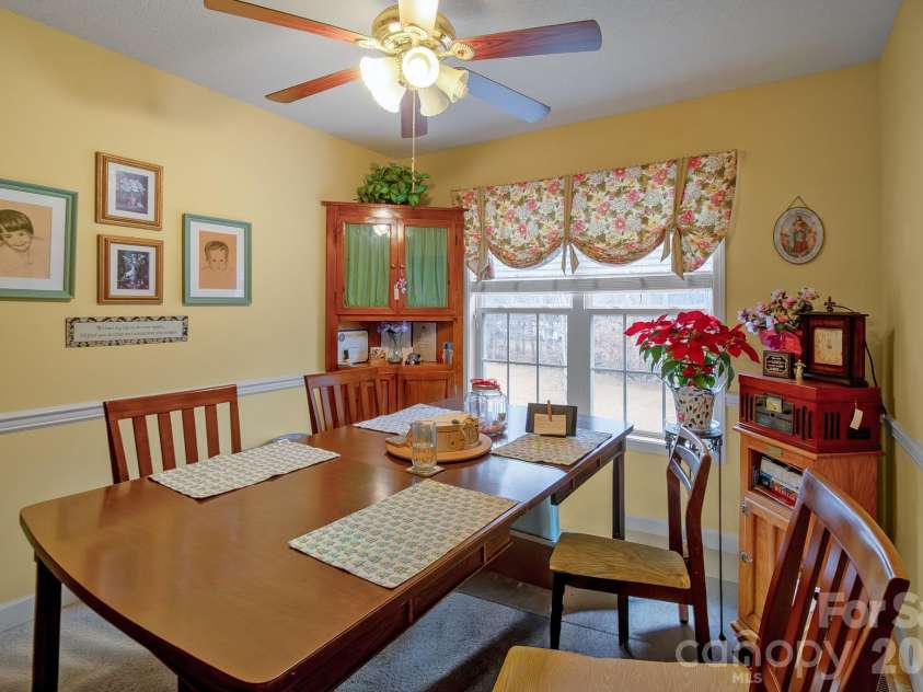 2514 Oxford Circle, Lancaster, SC 29720.  MLS# CAR4316803, YatesRealty ID 2437. 