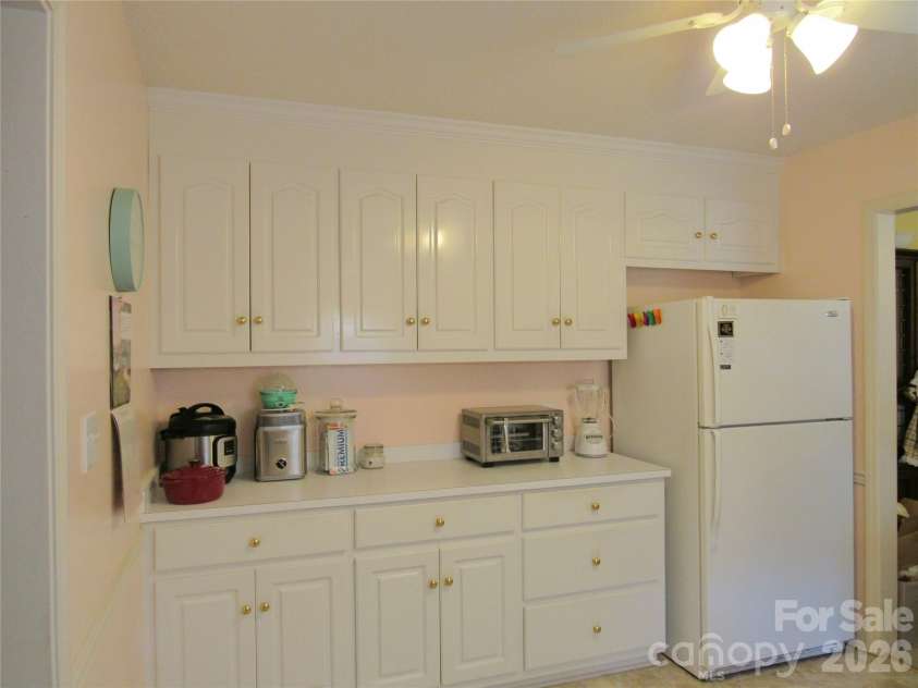 2514 Oxford Circle, Lancaster, SC 29720.  MLS# CAR4425299, YatesRealty ID 2437. 