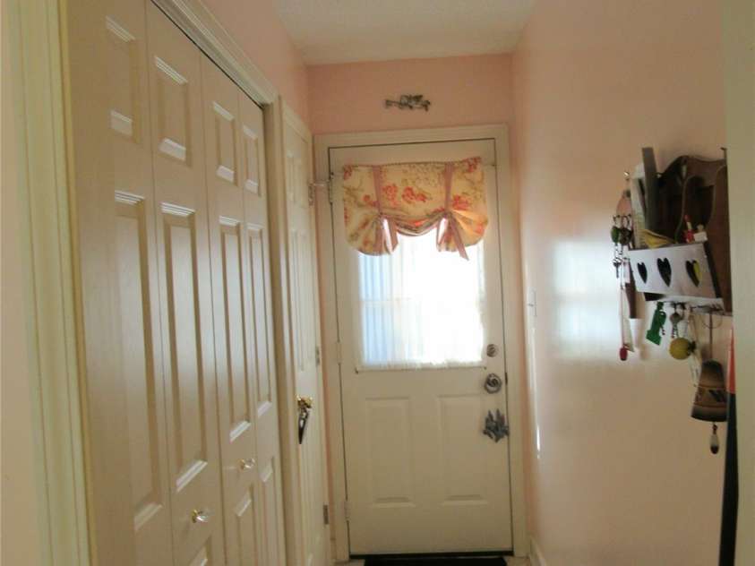2514 Oxford Circle, Lancaster, SC 29720.  MLS# CAR4425299, YatesRealty ID 2437. 