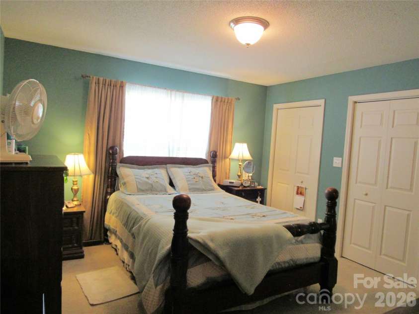 2514 Oxford Circle, Lancaster, SC 29720.  MLS# CAR4425299, YatesRealty ID 2437. 